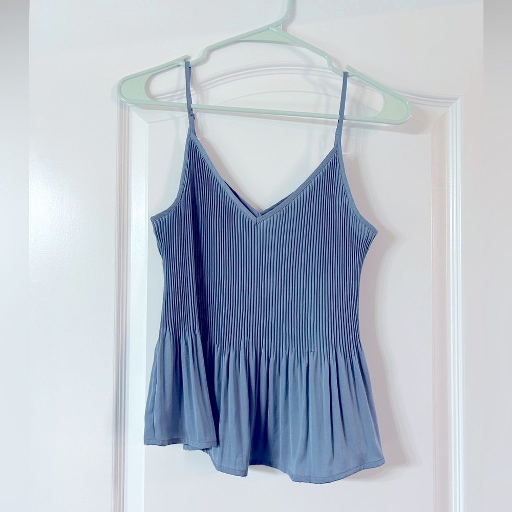 NWT Express Pleated Tank